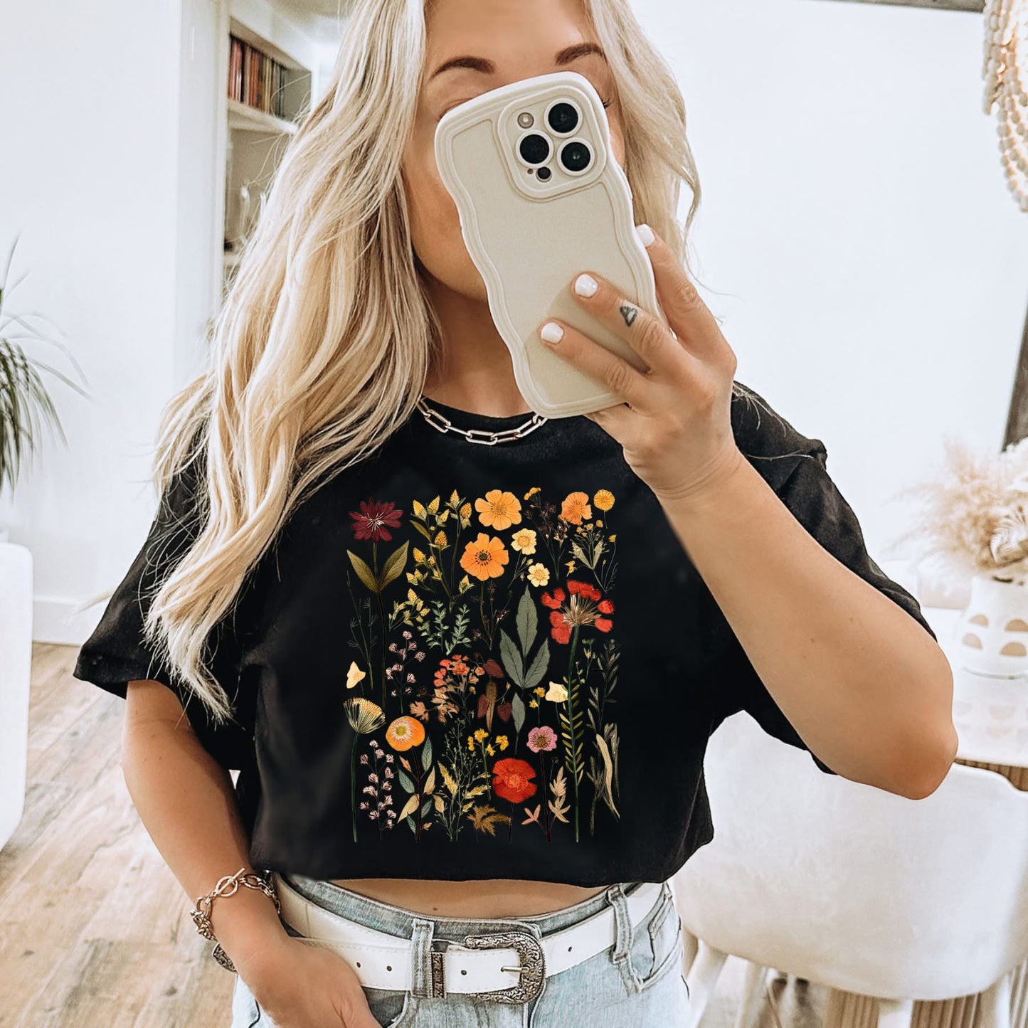 Black Tee with flowers 🌼